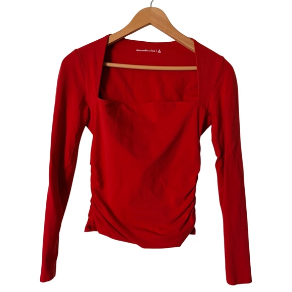 Abercrombie & Fitch The A&F Red Ava Long-Sleeve Top, Medium - Picture 3 of 13